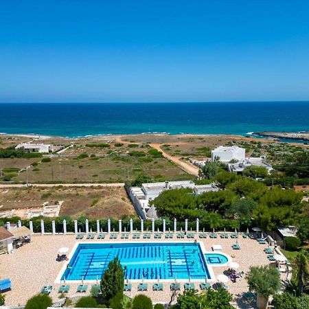 Hotel Scoglio Degli Achei Торре-Санта-Сабіна Екстер'єр фото