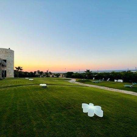 Hotel Scoglio Degli Achei Торре-Санта-Сабіна Екстер'єр фото