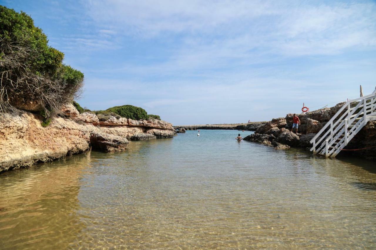 Hotel Scoglio Degli Achei Торре-Санта-Сабіна Екстер'єр фото